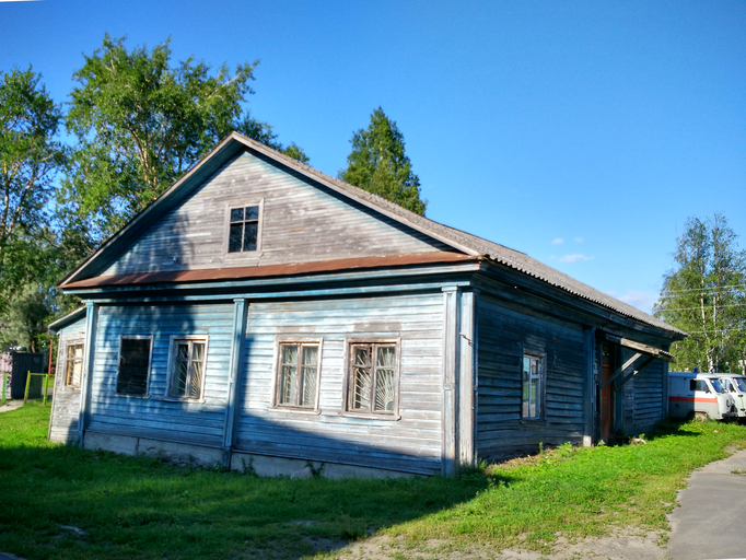 Земская уездная больница: прачечная и баня (Олонец)