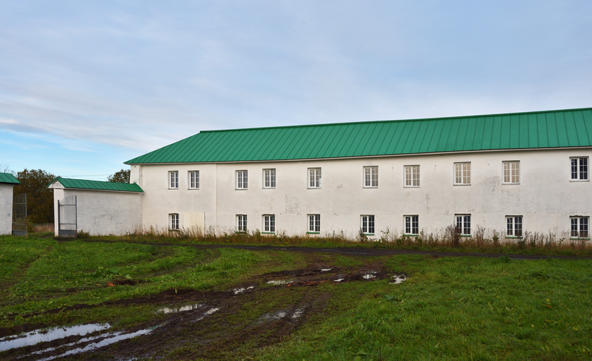 Восточные братские кельи