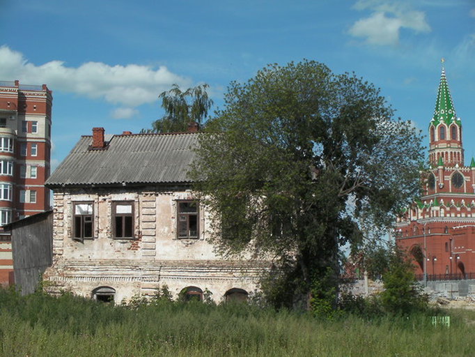 Дом Карелина