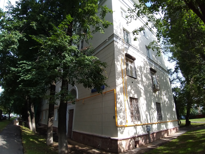 Кубанская улица 12 к1