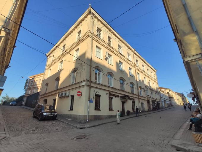 Здание компании «Эрнен»