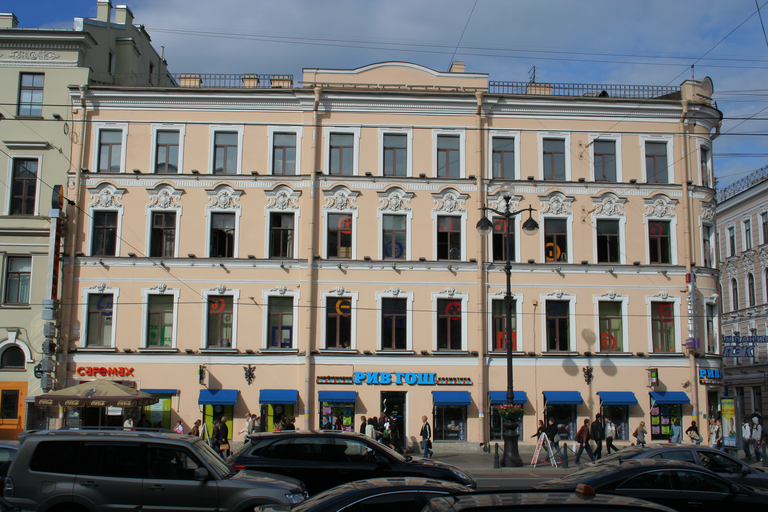 Дом, где в меблированных комнатах «Сан-Ремо» в 1905 г. жил В.И. Ленин