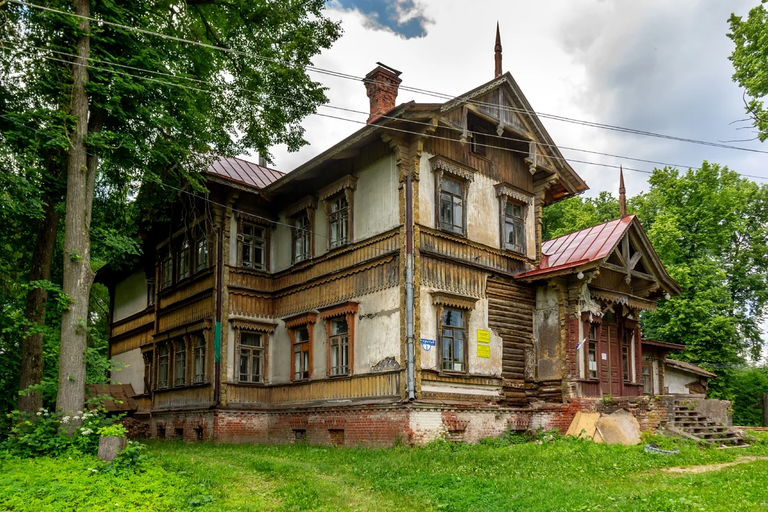 Главный дом (Вышний Волочёк)