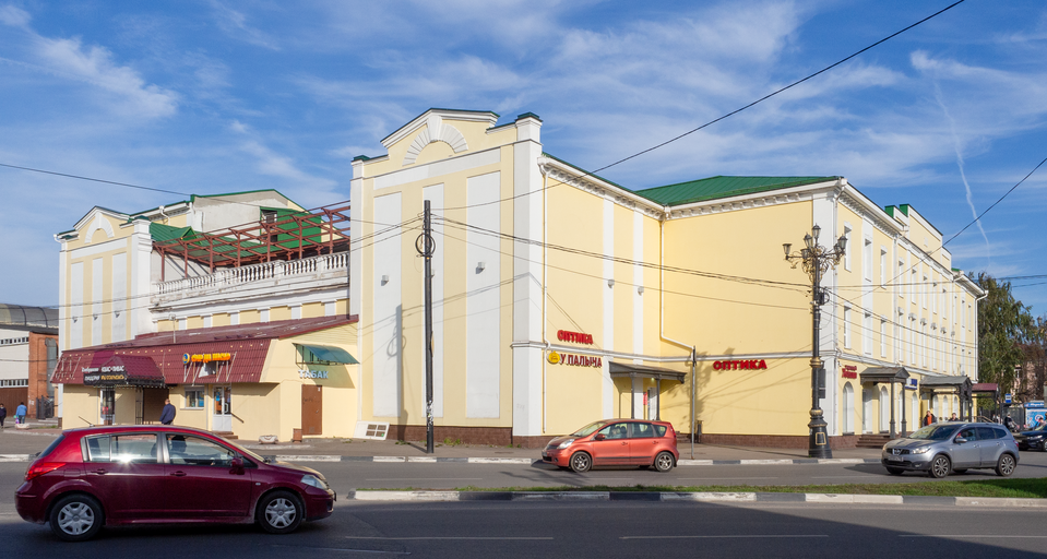 площадь Ленина 8