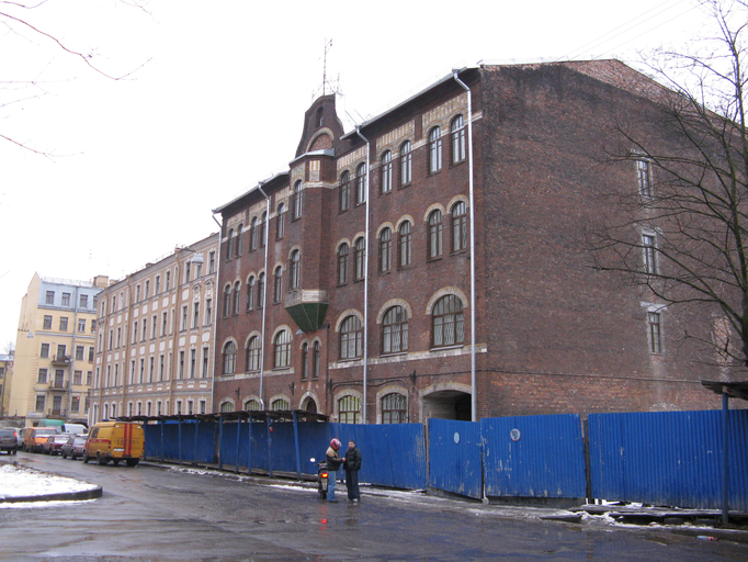 Калининский районный суд города Санкт-Петербурга