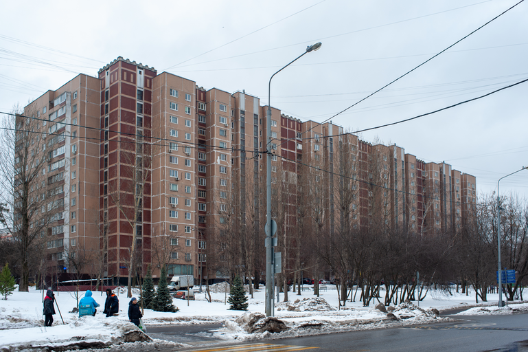 Луганская улица 4 к1