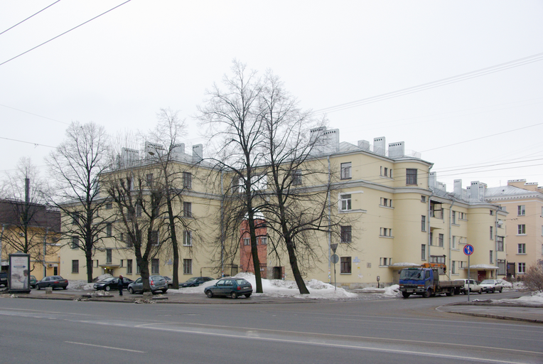 Проспект Стачек 33