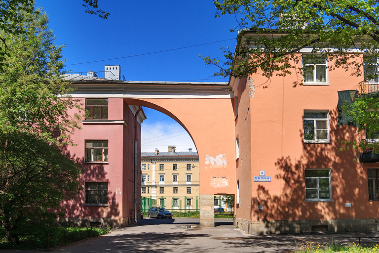 Тракторная улица 4