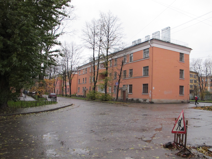 Тракторная улица 10