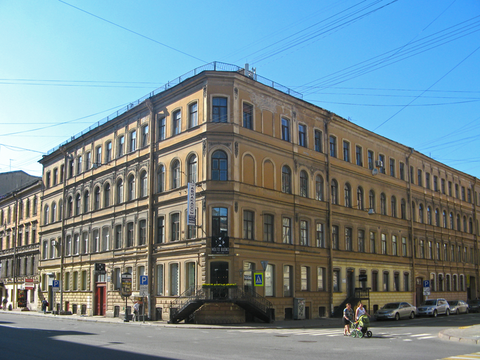 Доходный дом Шландера. Дом, где в 1863-1870 гг. жил физиолог И.М. Сеченов