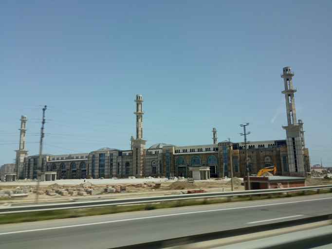 Мечеть пророка Мухаммада и центр пророка Исы