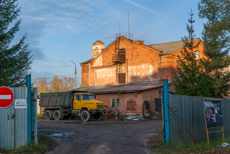 улица Октябрьской Революции 33