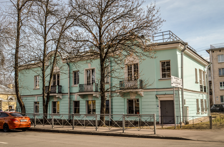 Дом Х. А. Комендантовой