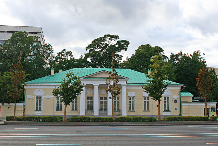 Дом Протковой