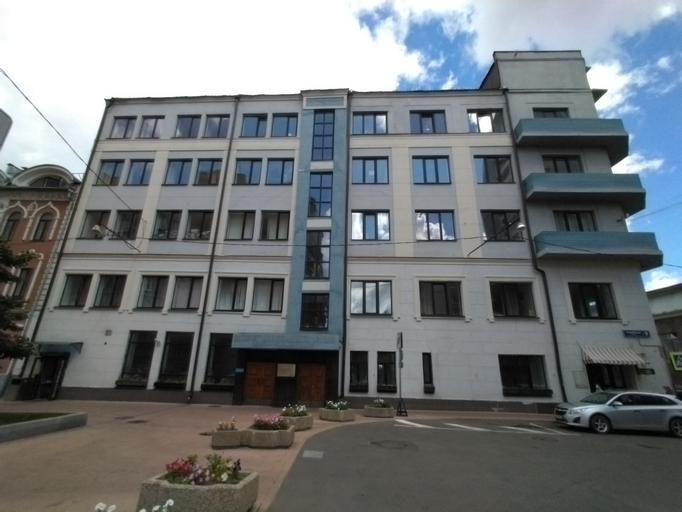 Московский институт иностранных языков