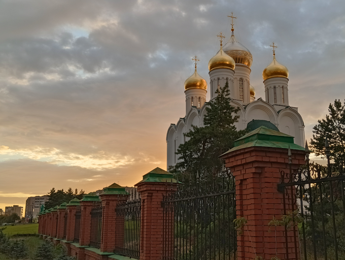 Воскресенский собор