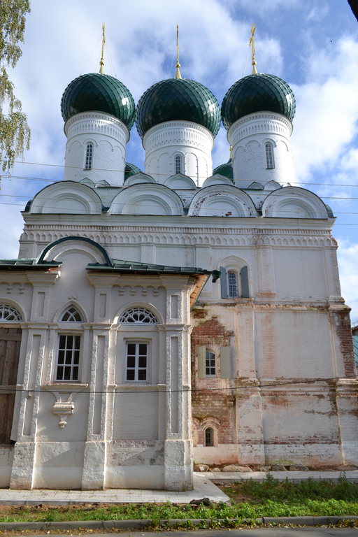 Церковь Вознесения на Дебре