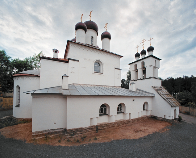 Церковь Спаса Преображения в память 300-летия Дома Романовых