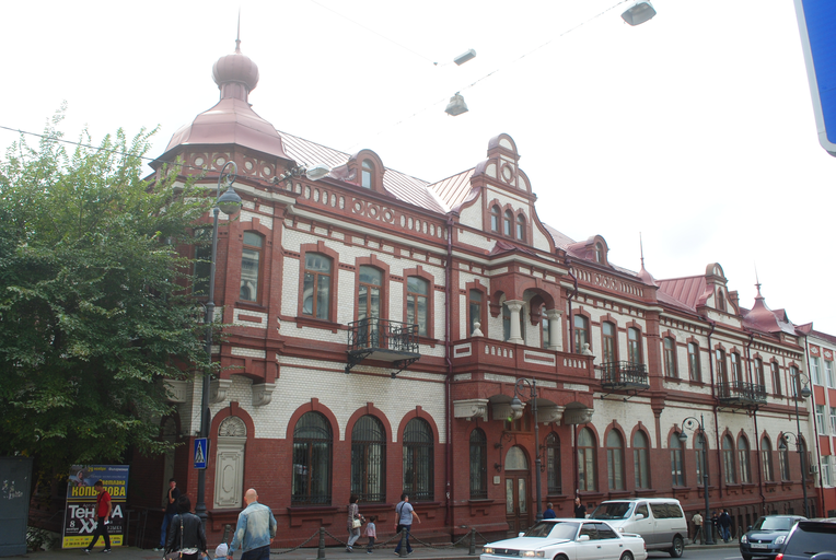 Светланская улица 40